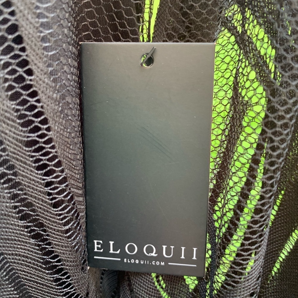 Eloquii - Black Feather Dress - Size 18 NWT - Picture 4 of 5